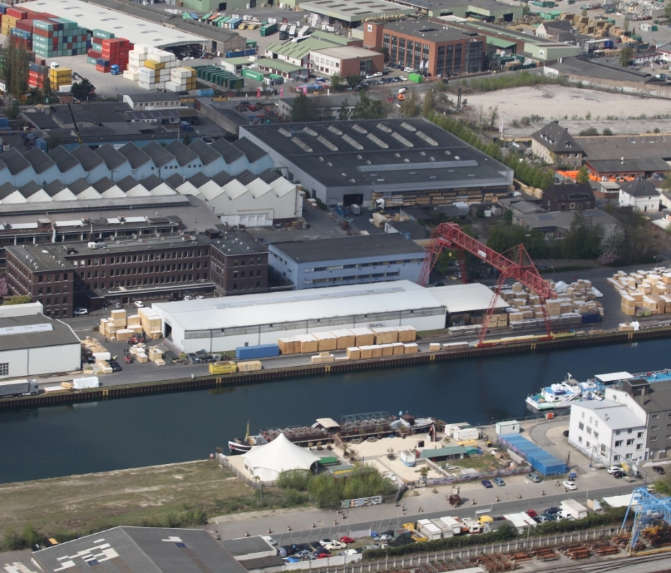 DEUFOL-Binnenhub-Standort von oben